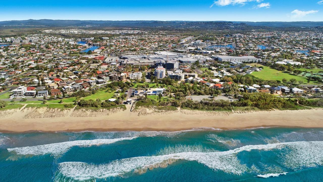 Beachside Resort Kawana Waters Buddina Bagian luar foto