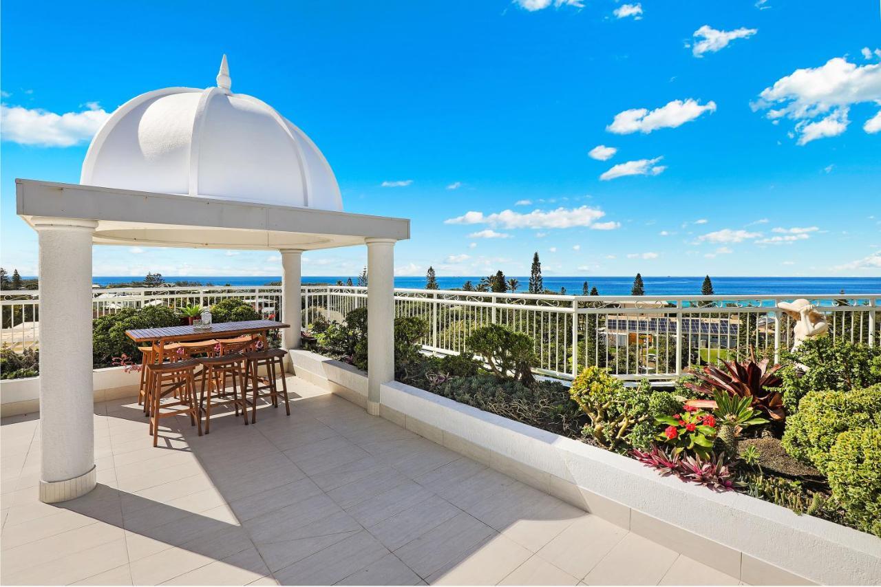 Beachside Resort Kawana Waters Buddina Bagian luar foto