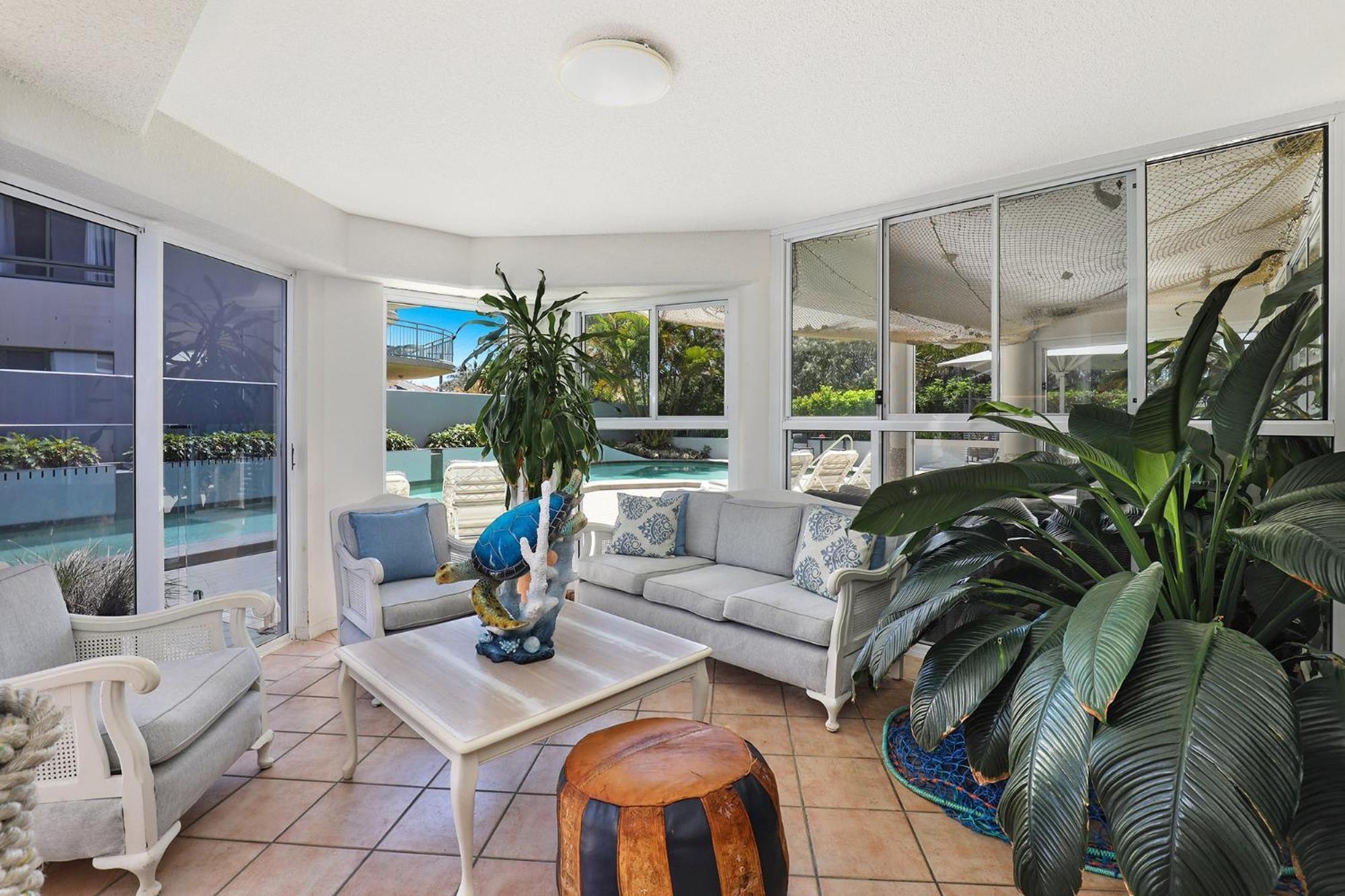 Beachside Resort Kawana Waters Buddina Bagian luar foto