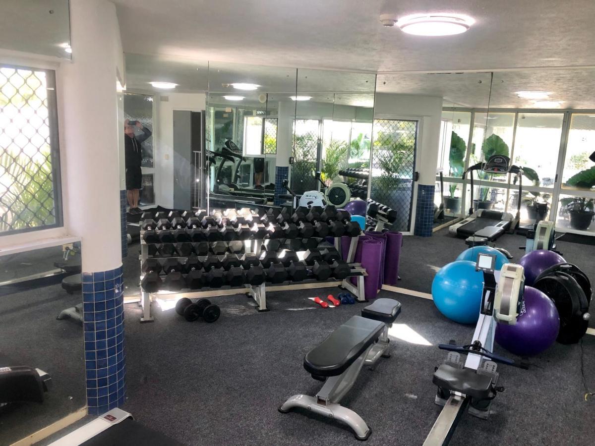 Beachside Resort Kawana Waters Buddina Bagian luar foto